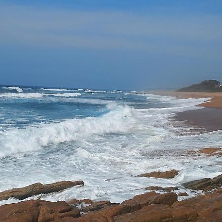 Blue Space Beach House Port Shepstone Esterno foto