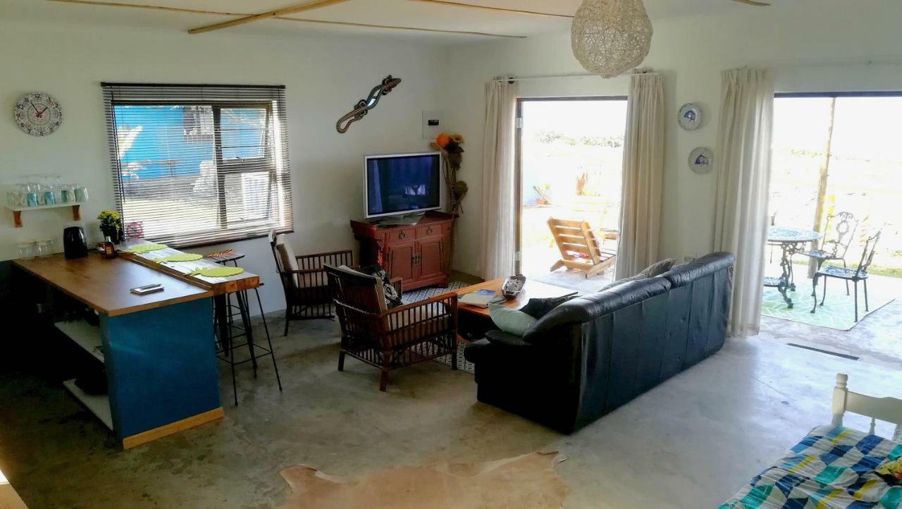 Blue Space Beach House Port Shepstone Esterno foto