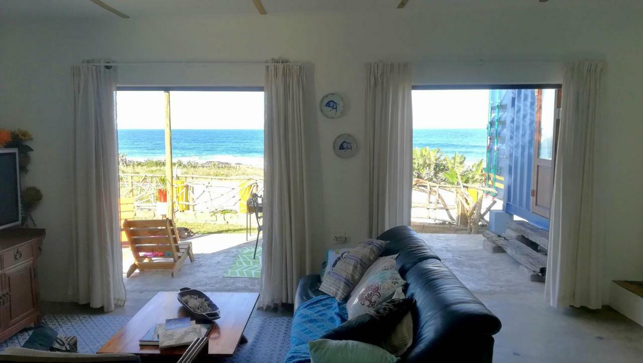 Blue Space Beach House Port Shepstone Esterno foto